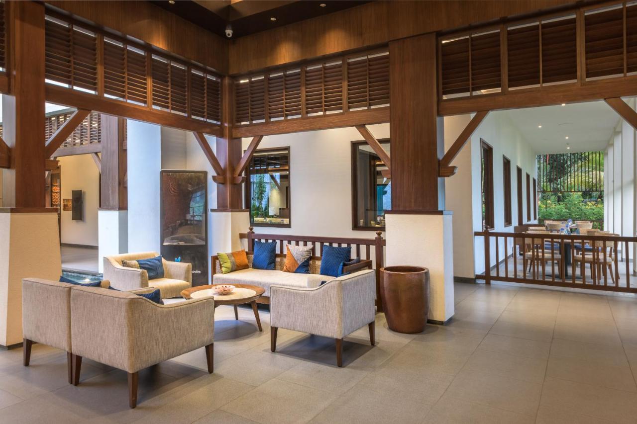 Club Mahindra Ashtamudi Hotel Nīndakara Екстериор снимка